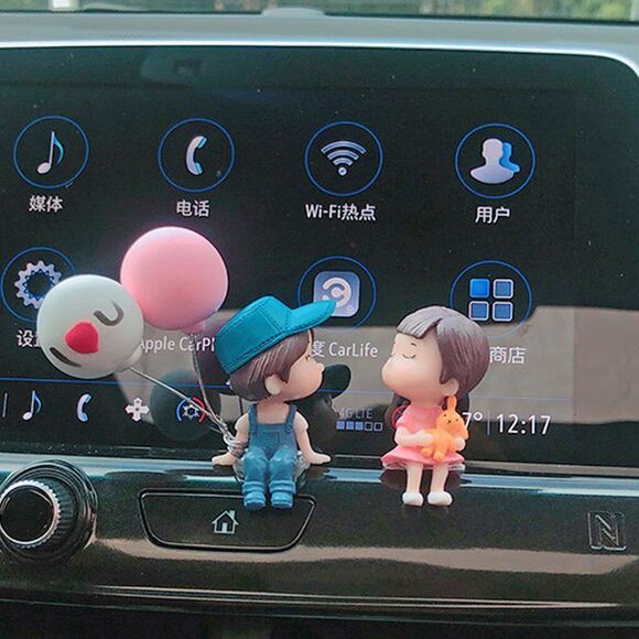 4PCS Cute Cartoon Couples Car Decoration Accessories Romantic Figurines Decor - Picture 4 of 12